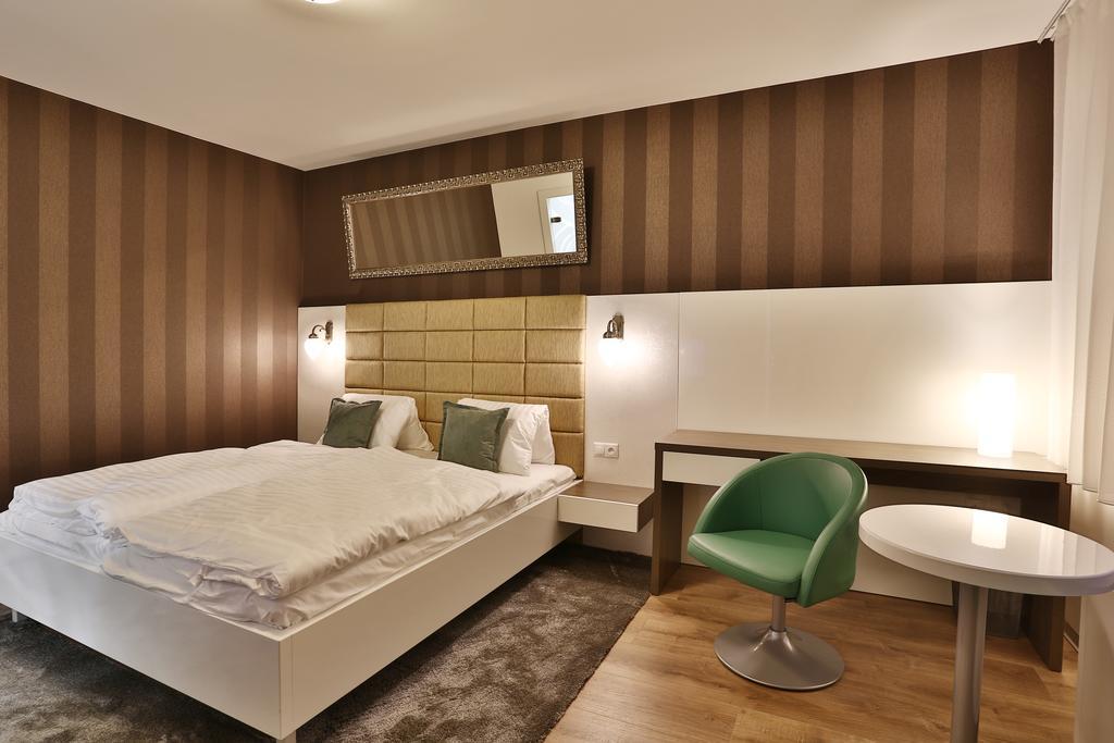 Vip Apartments Bratislava Bilik gambar